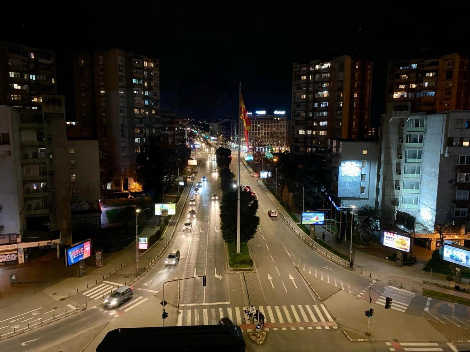 Central Lux Apartment Скопье Экстерьер фото