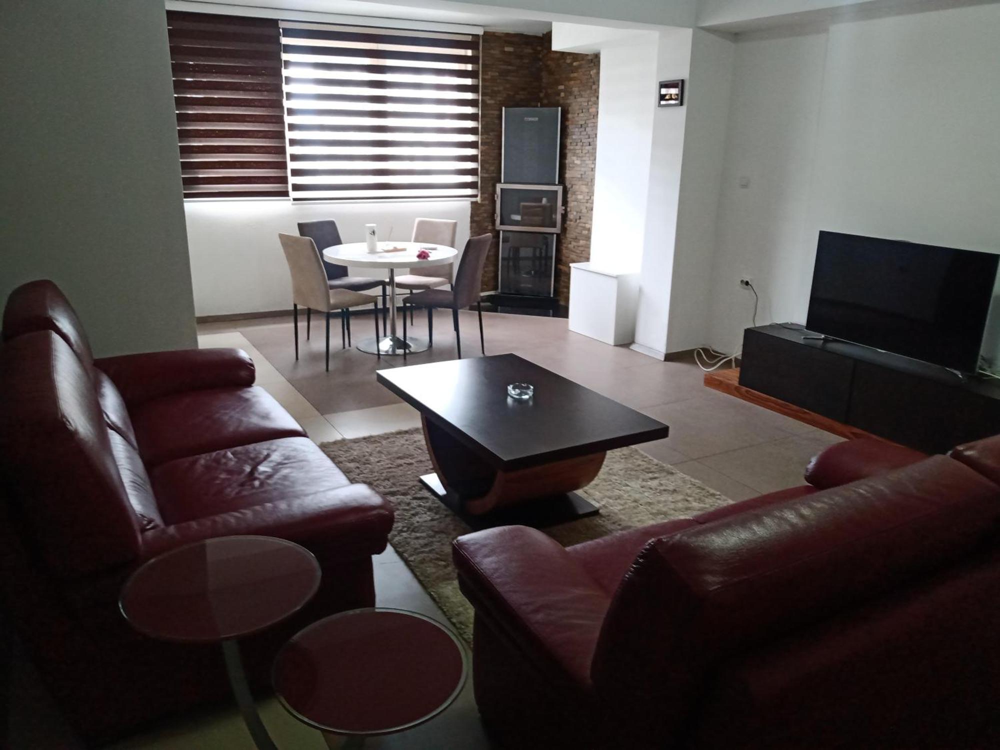 Central Lux Apartment Скопье Экстерьер фото
